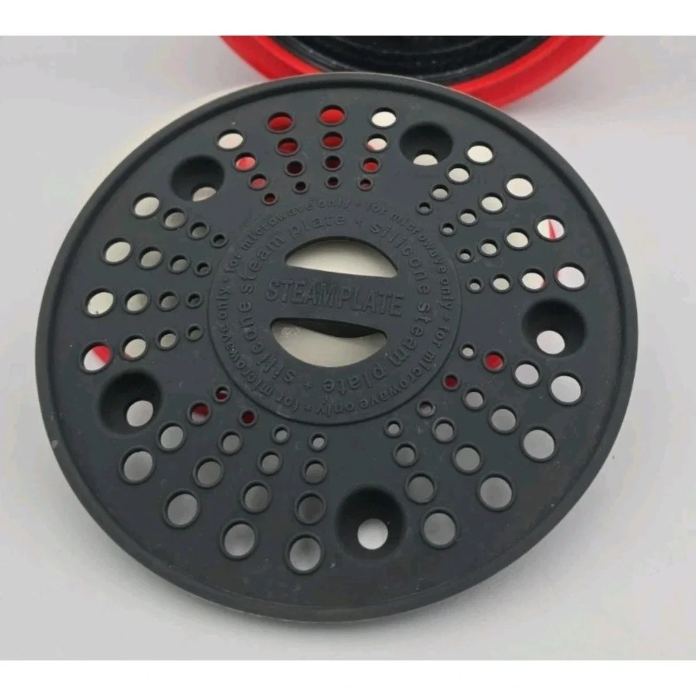 Range Mate MICROWAVE Cooking Grill Red Silicone Steamer